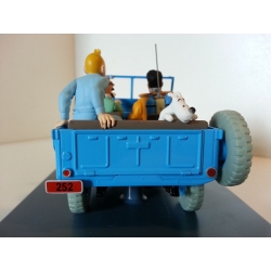 Collectible car Tintin, the Blue jeep CJ2A Destination Moon Nº04 1/24 (2020)