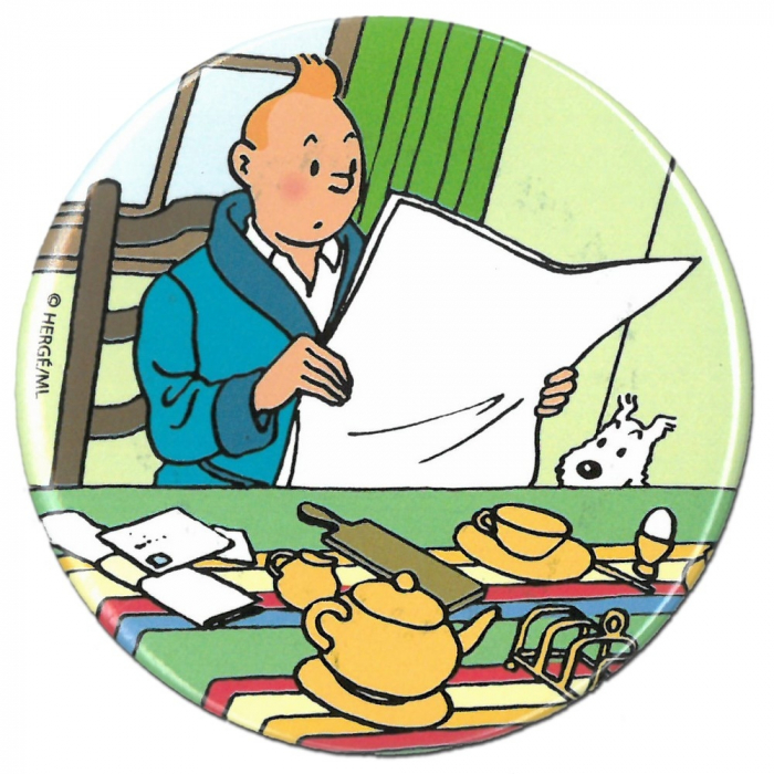 Aimant décoratif de Tintin en train de lire son journal avec Milou (55mm)